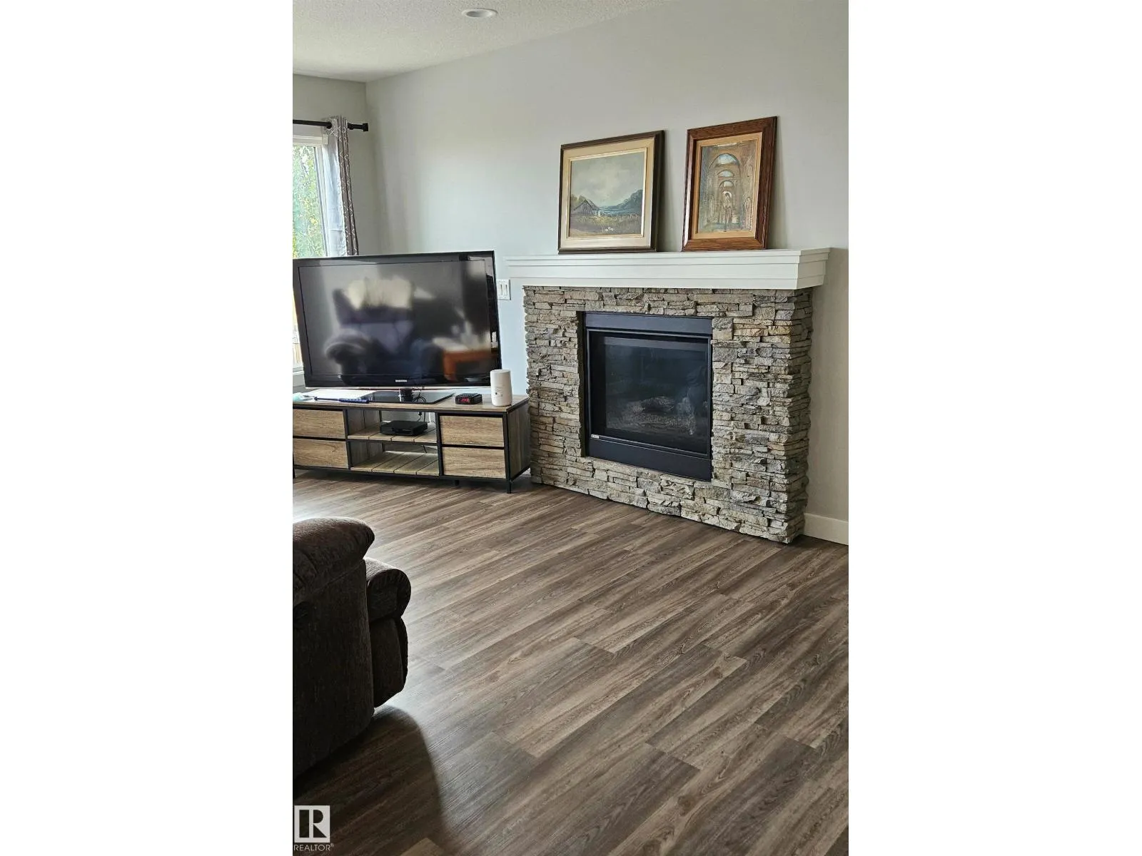183 Santana CR