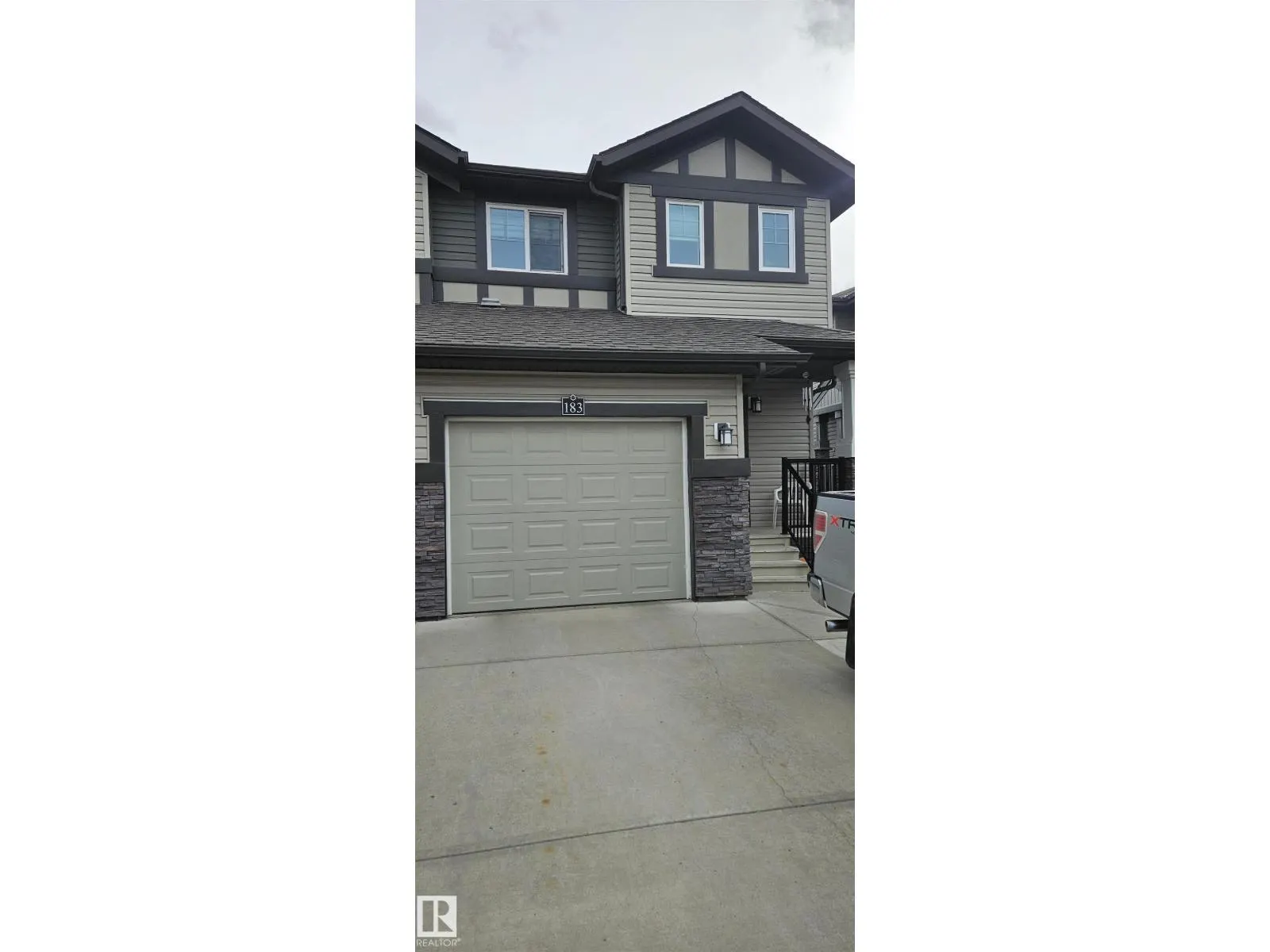 183 Santana CR