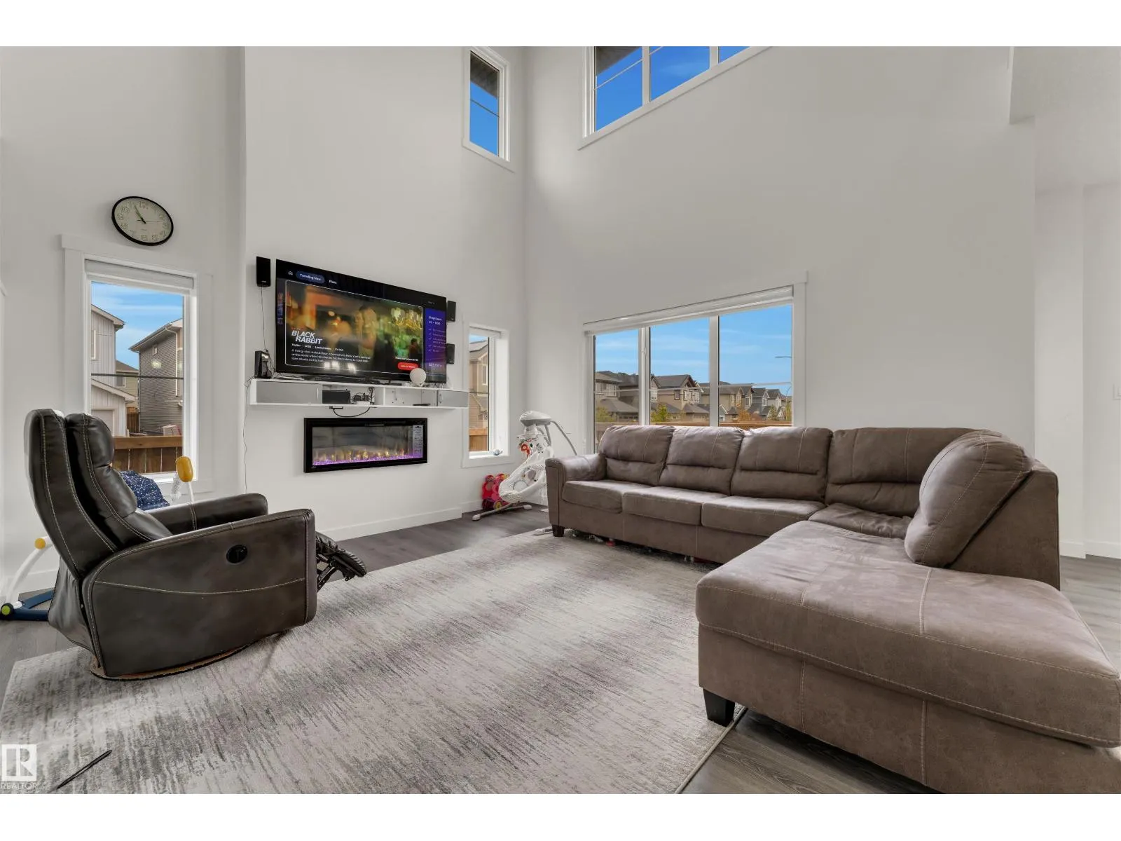 22534 98A AV NW