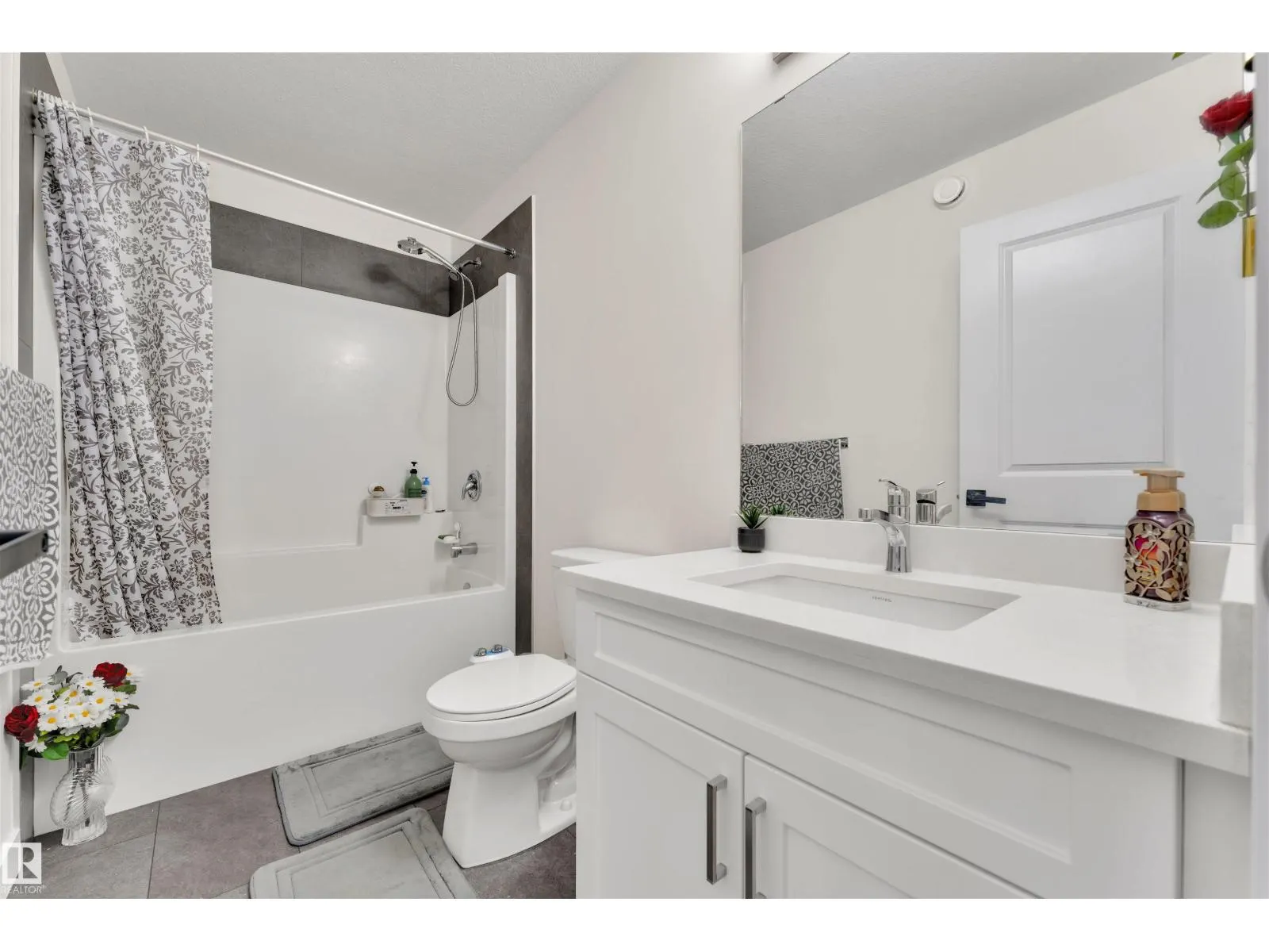22534 98A AV NW