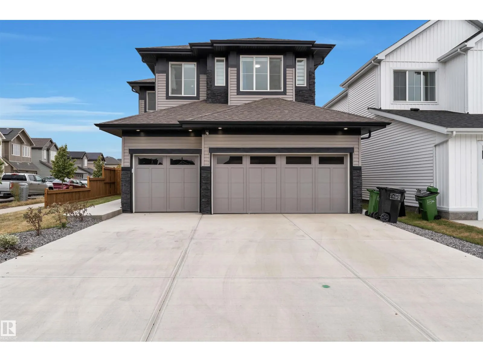 22534 98A AV NW