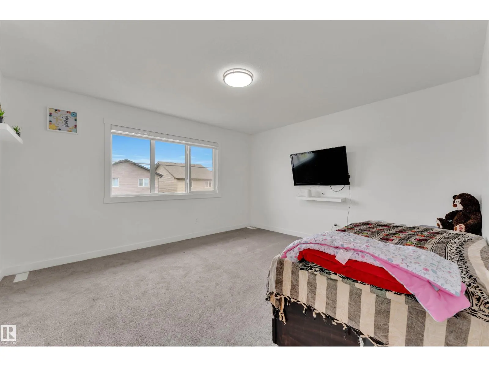 22534 98A AV NW