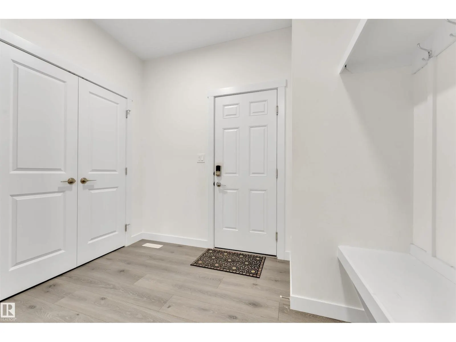22534 98A AV NW