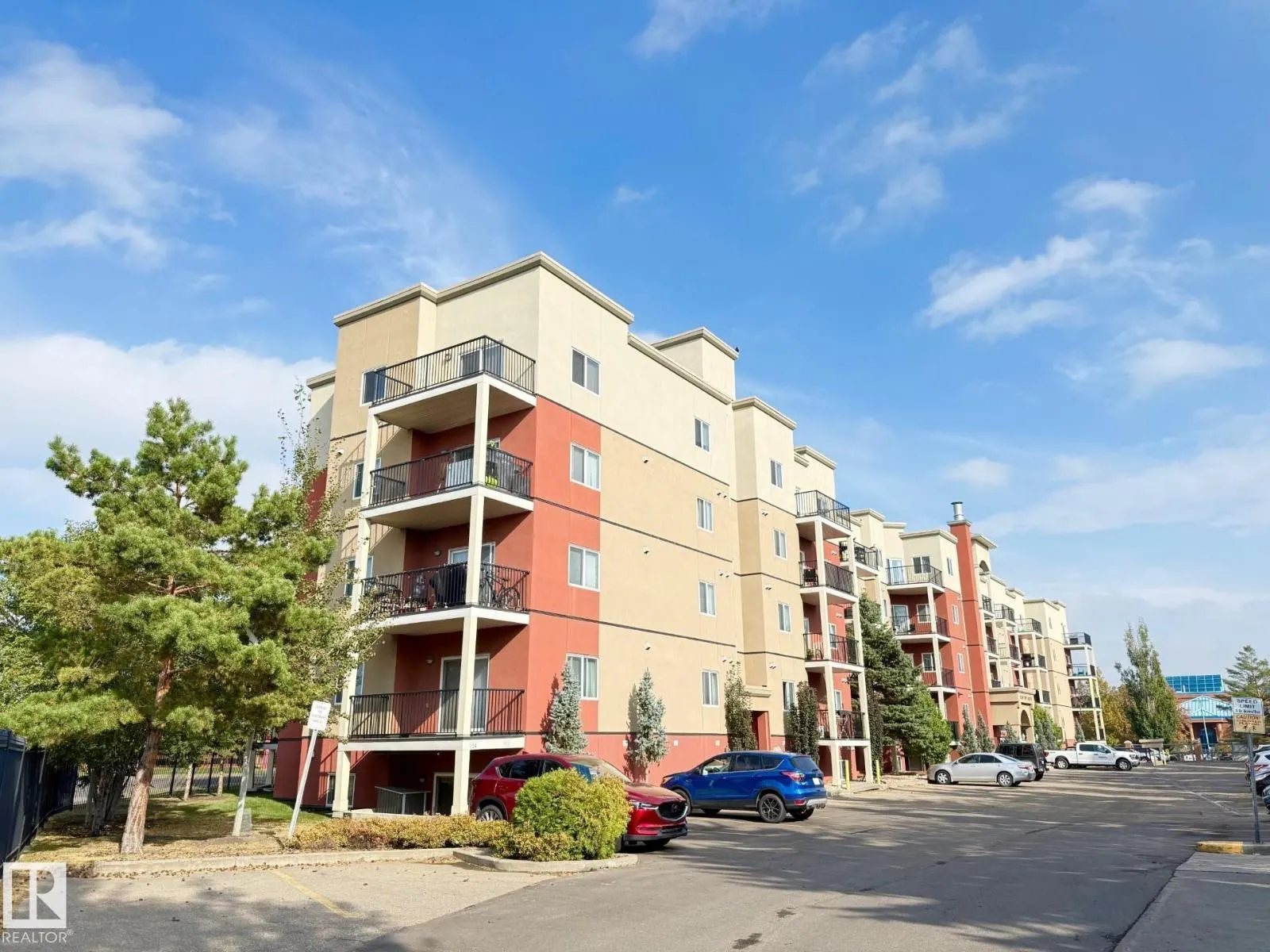9945 167 ST NW