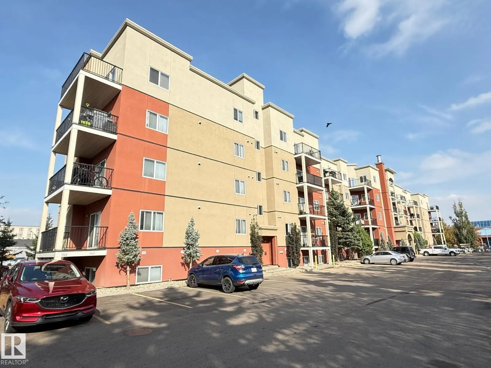 9945 167 ST NW