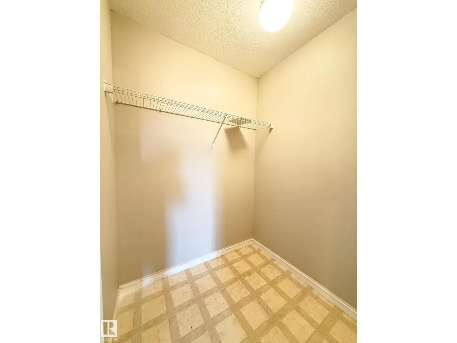 9945 167 ST NW