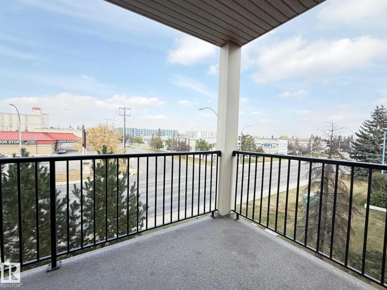 9945 167 ST NW