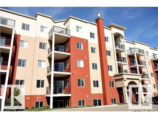 9945 167 ST NW