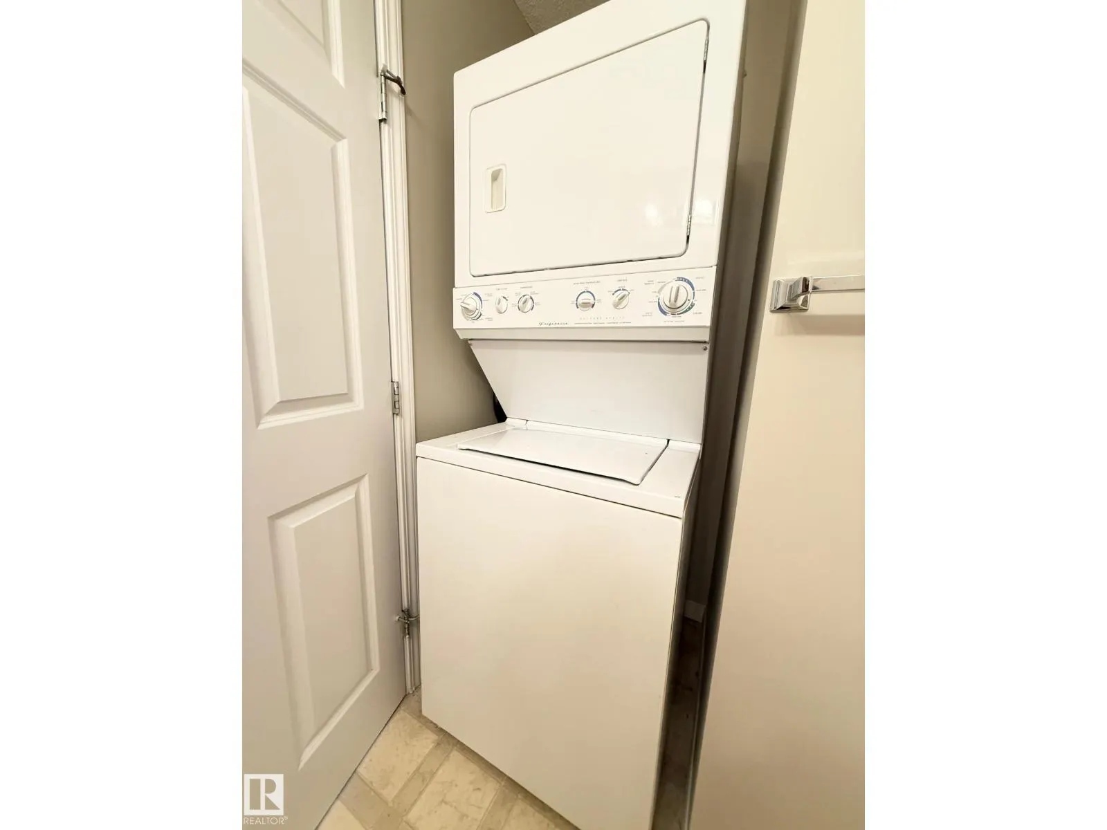 9945 167 ST NW