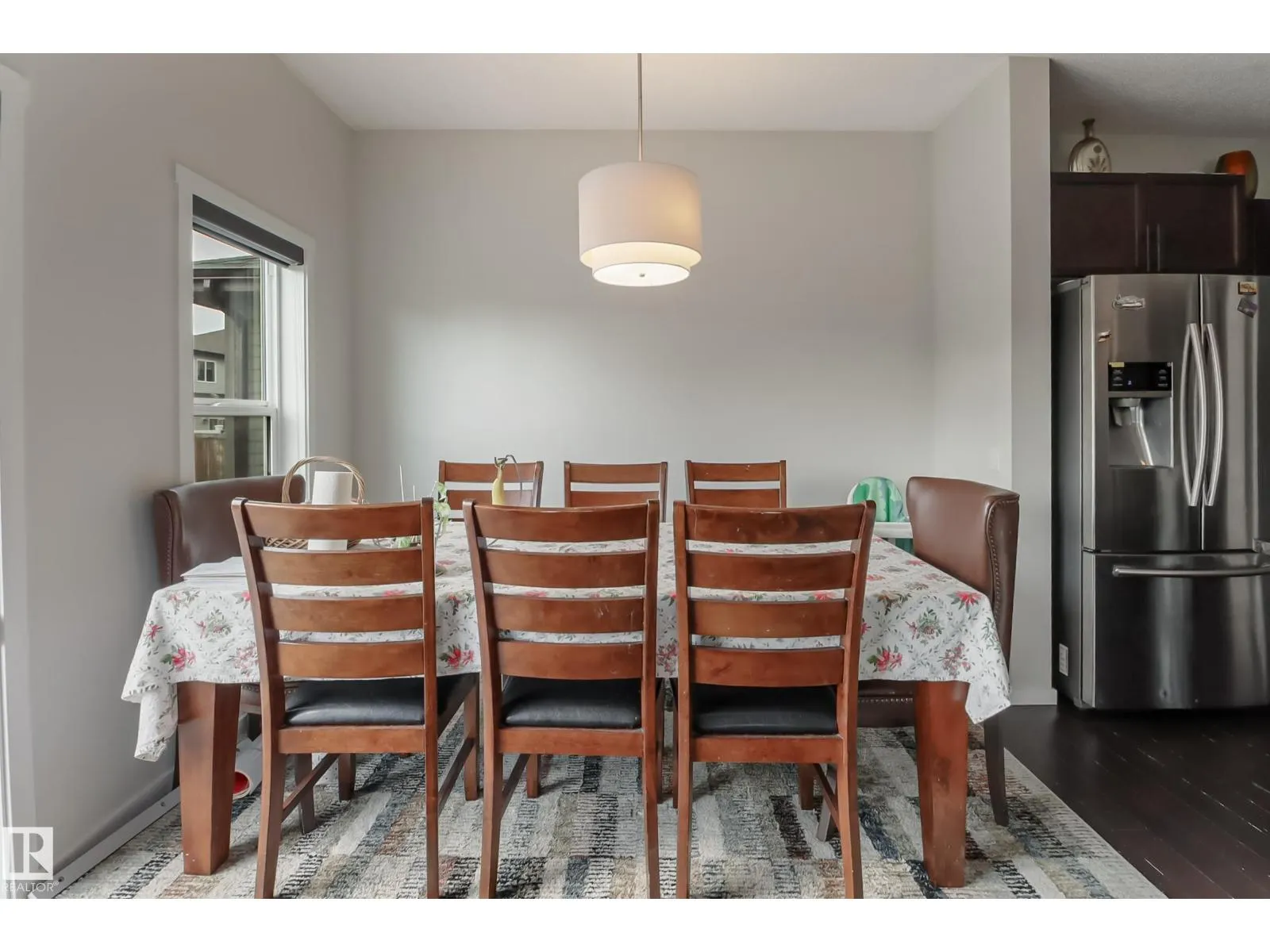 1404 29 ST NW
