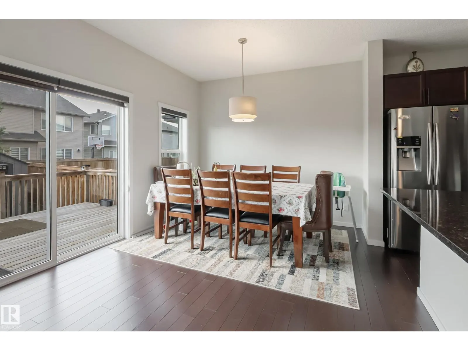 1404 29 ST NW