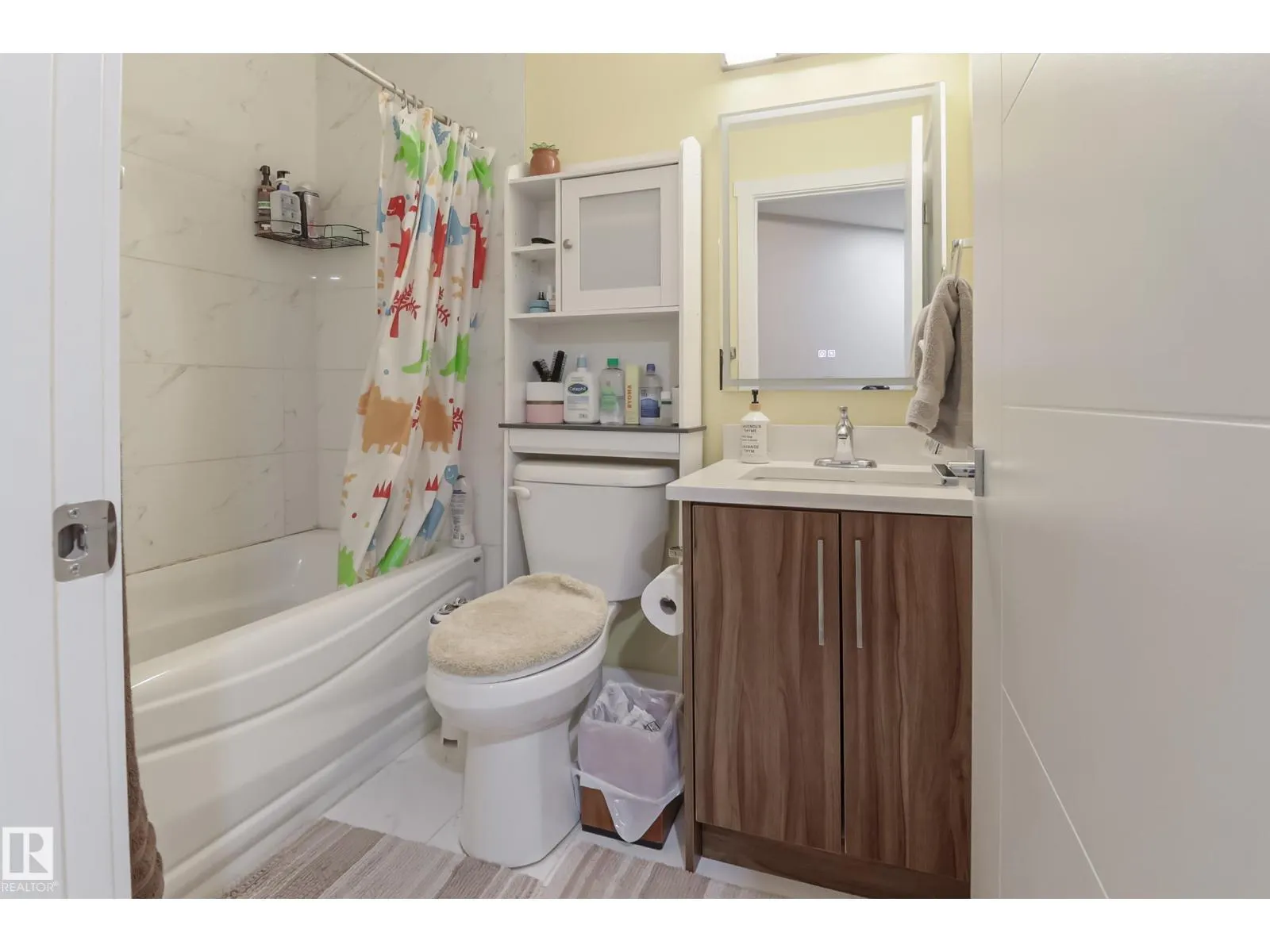 1404 29 ST NW