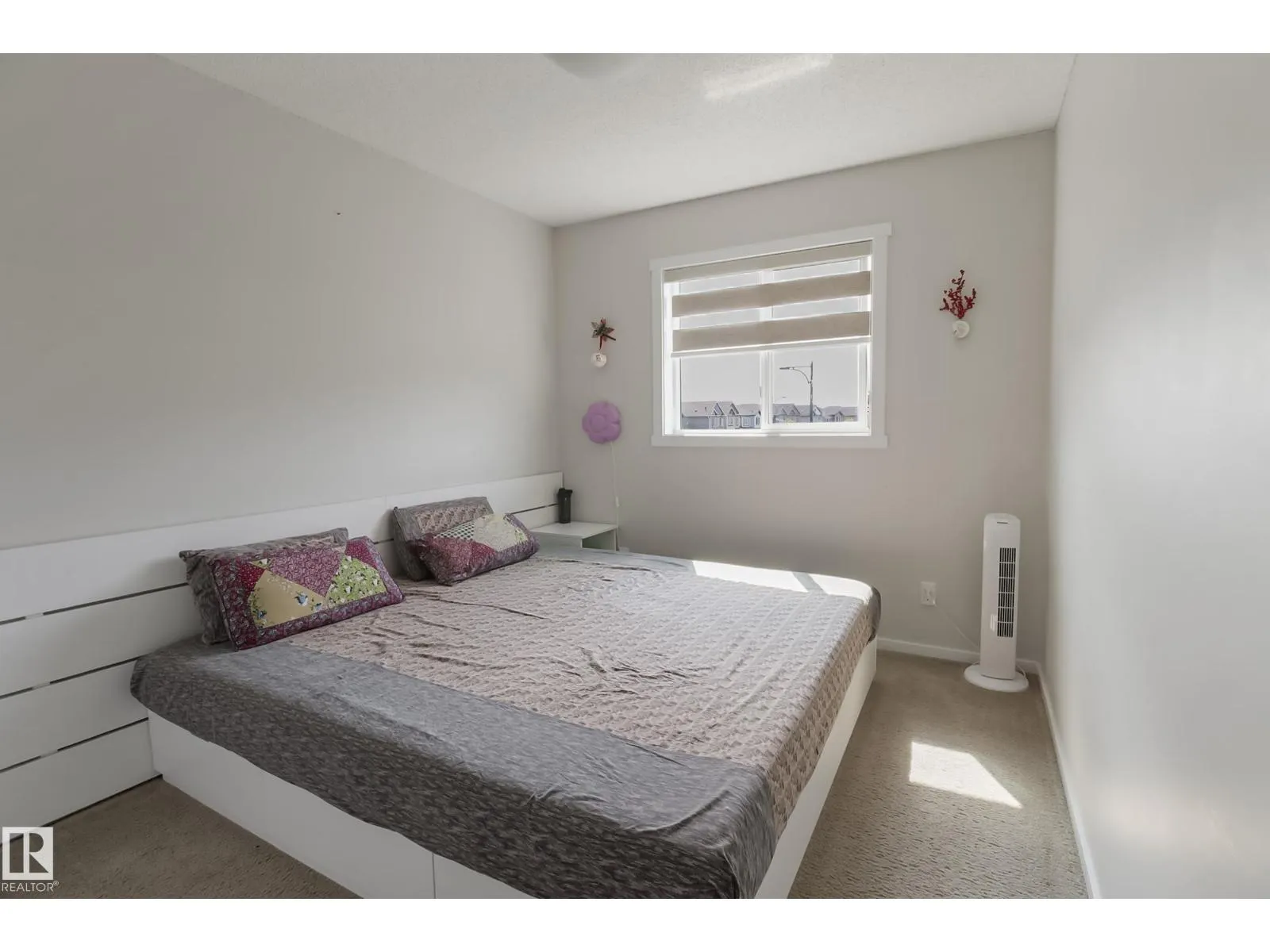 1404 29 ST NW