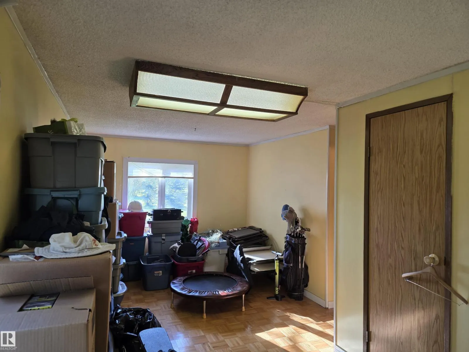 27 62045 Twp Rd 462