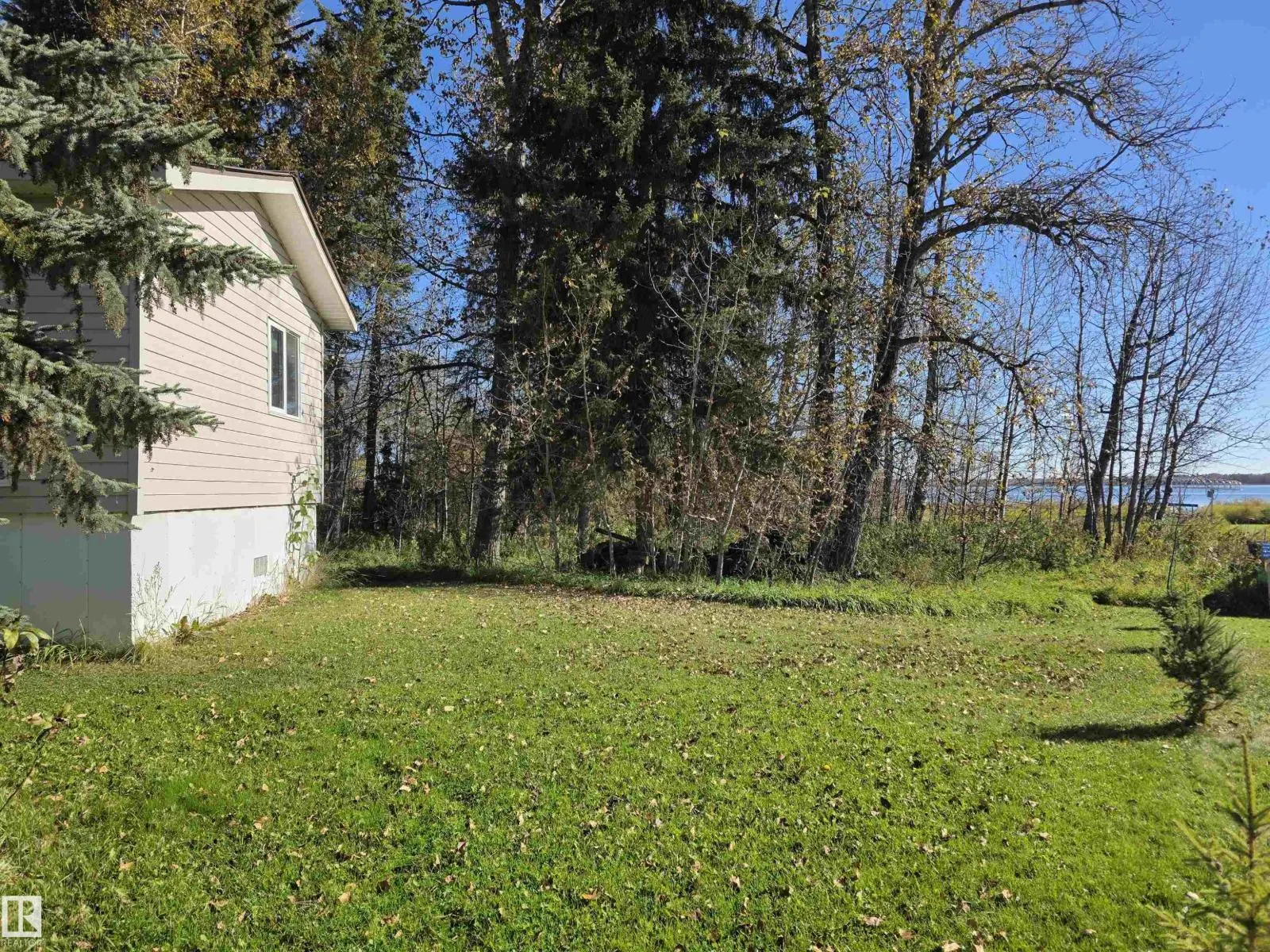 27 62045 Twp Rd 462