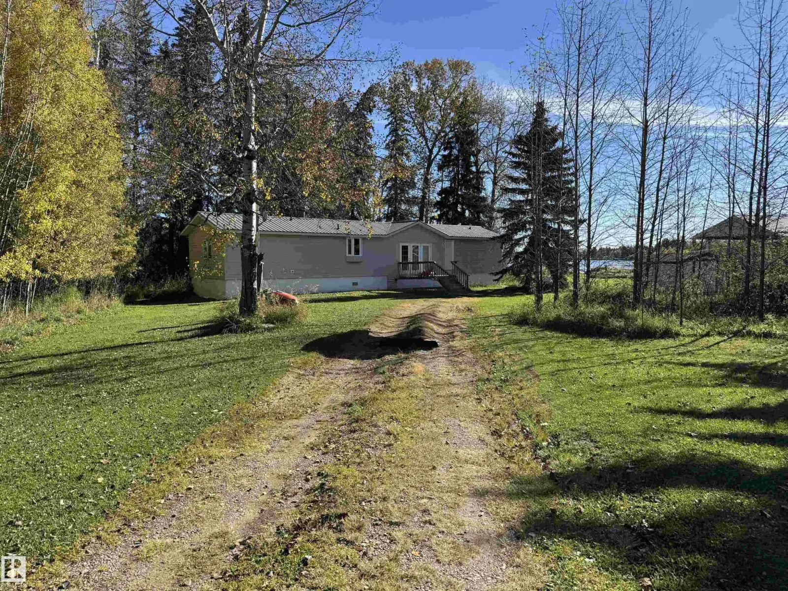 27 62045 Twp Rd 462
