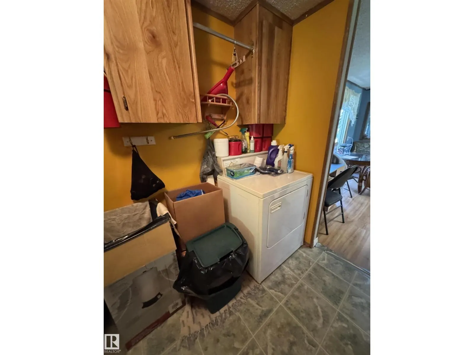 27 62045 Twp Rd 462