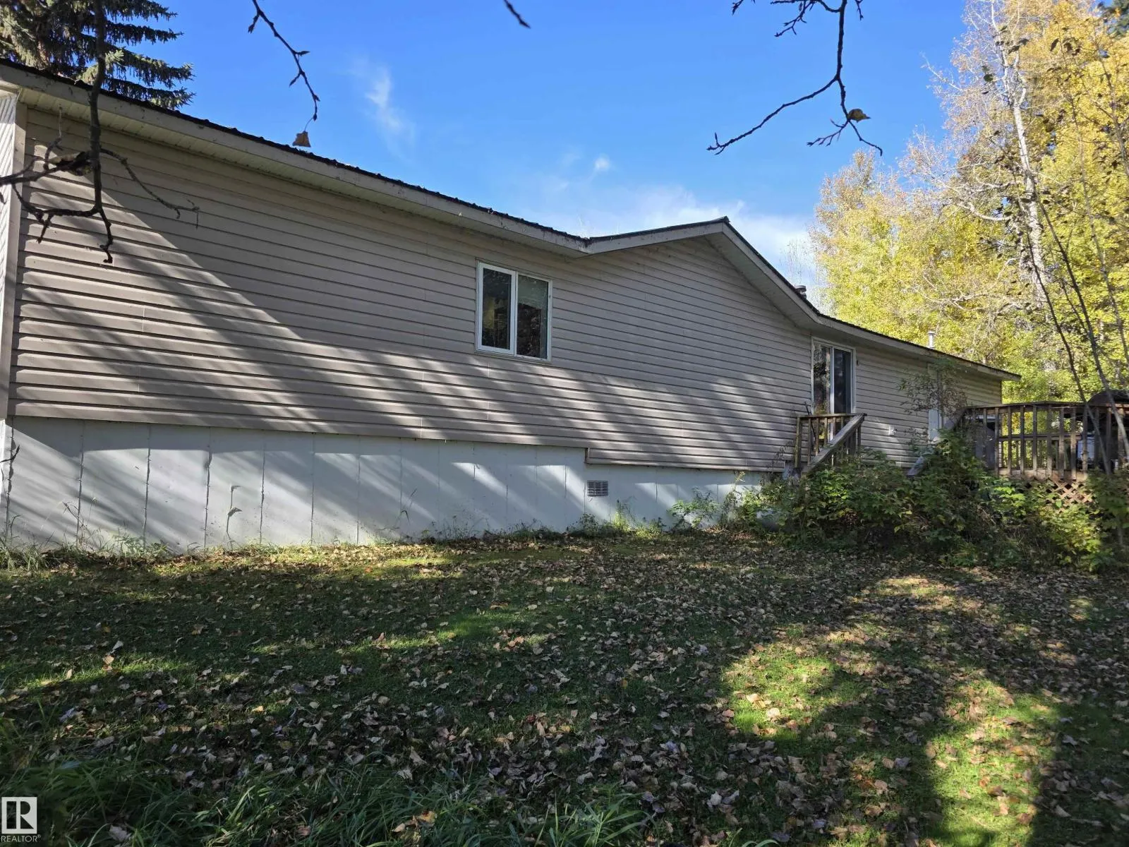 27 62045 Twp Rd 462