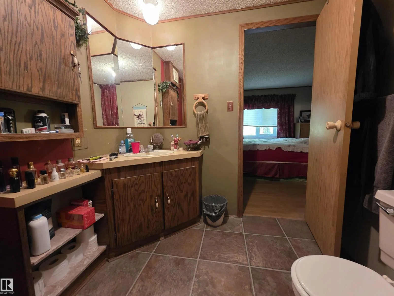 27 62045 Twp Rd 462