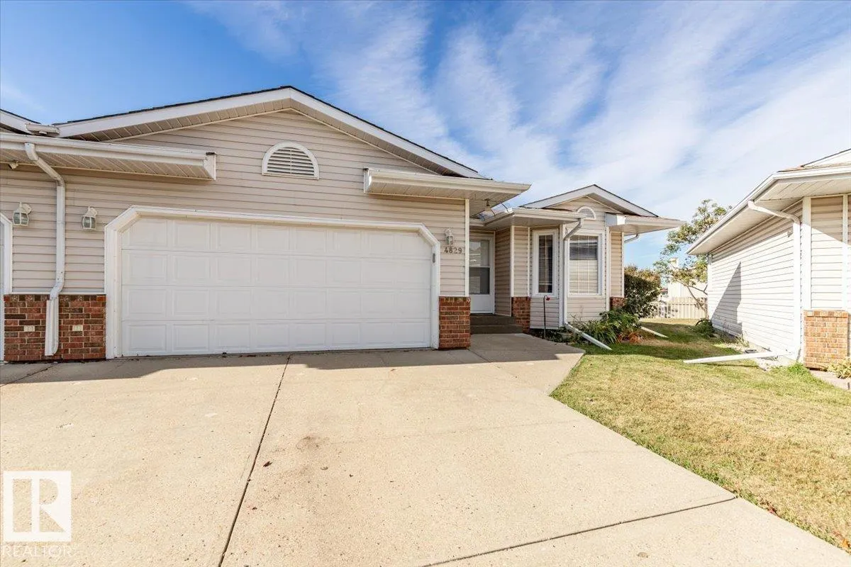 4829 32 AV NW