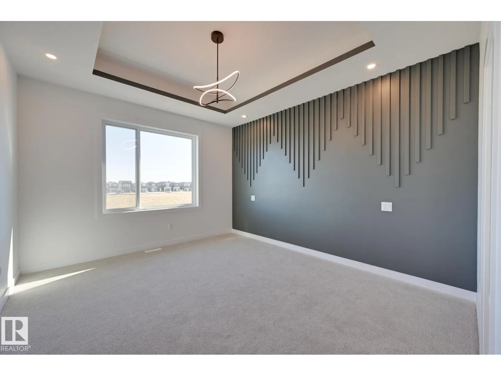 88 ELDRIDGE PT