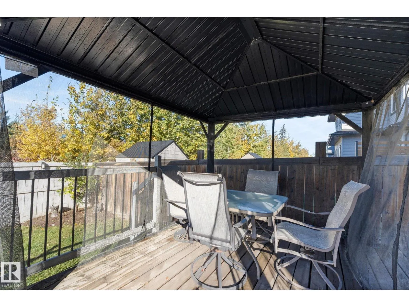 41 MEADOWLAND CR