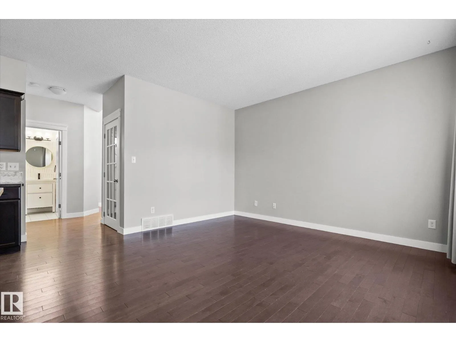41 MEADOWLAND CR