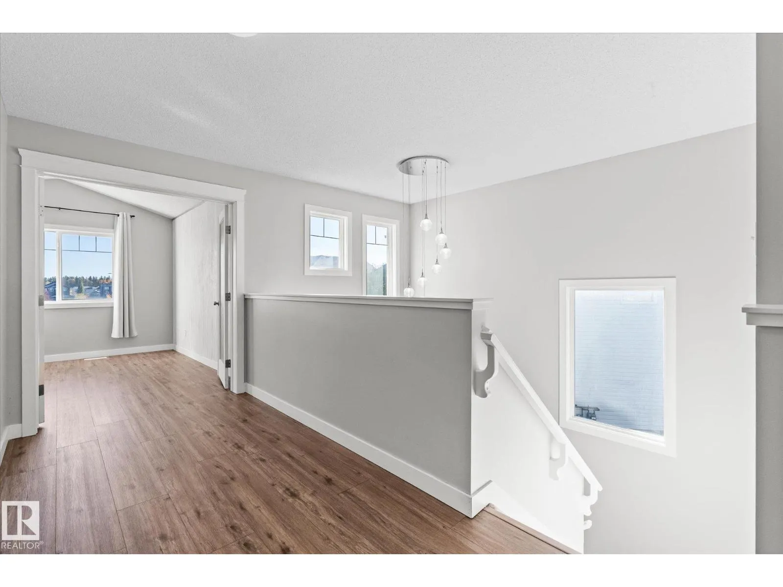 41 MEADOWLAND CR