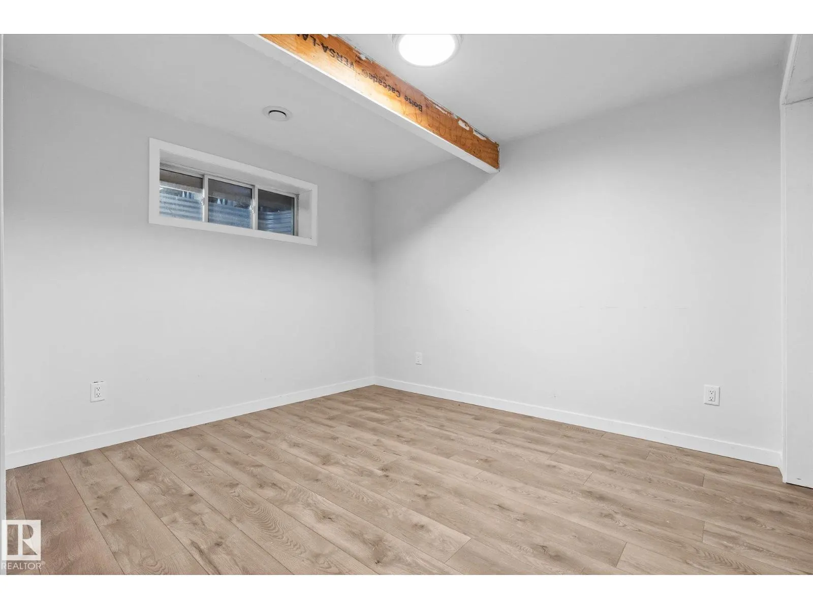 41 MEADOWLAND CR