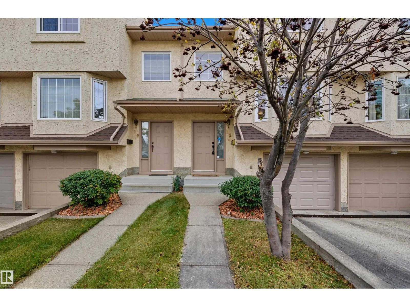 #19 3645 145 Ave NW