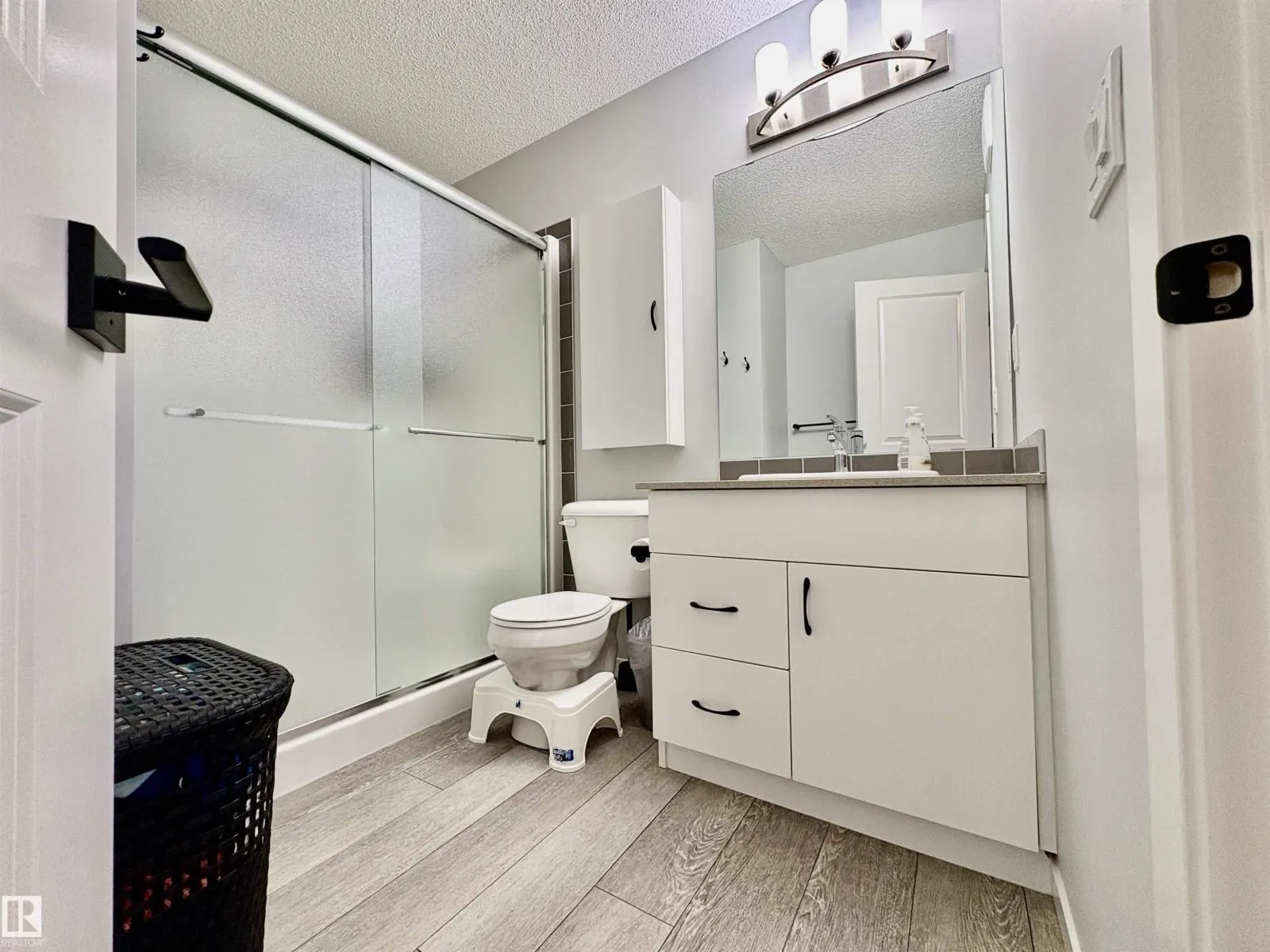 #16 165 CY BECKER BV NW