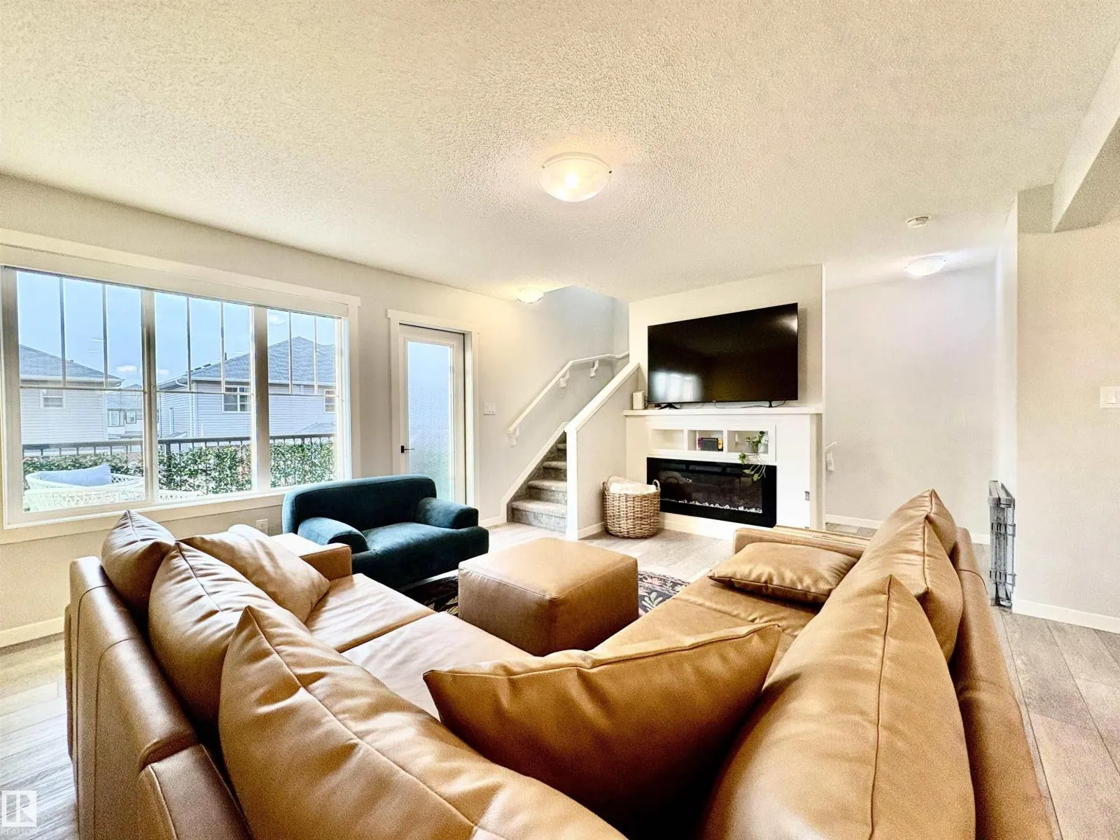 #16 165 CY BECKER BV NW