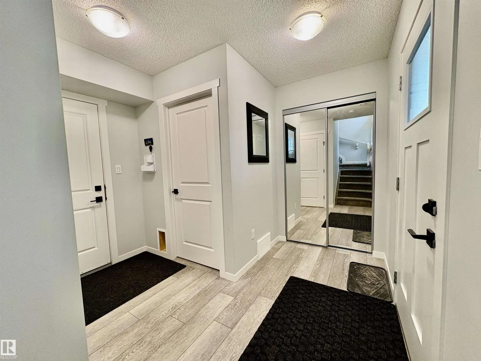 #16 165 CY BECKER BV NW