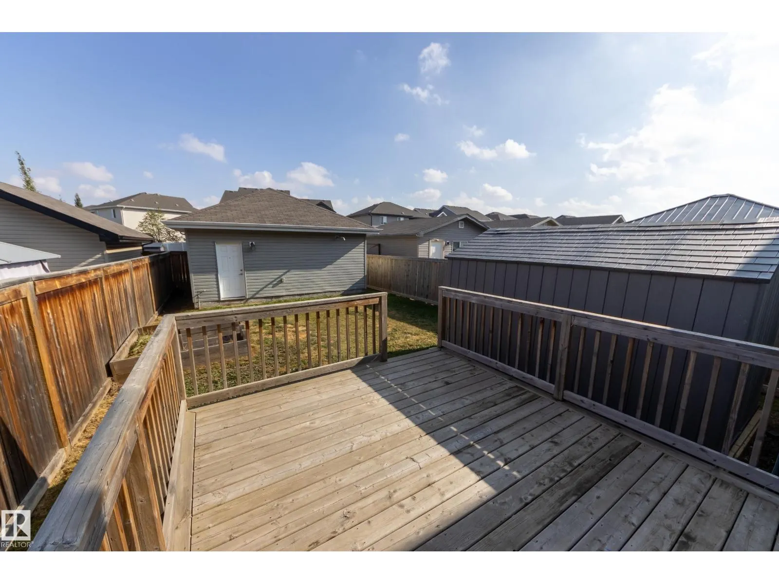 97 Santana Crescent