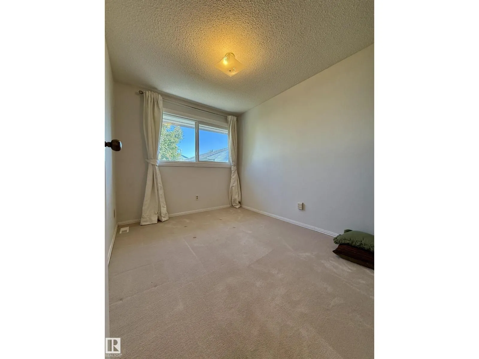 221 CALLINGWOOD PL NW