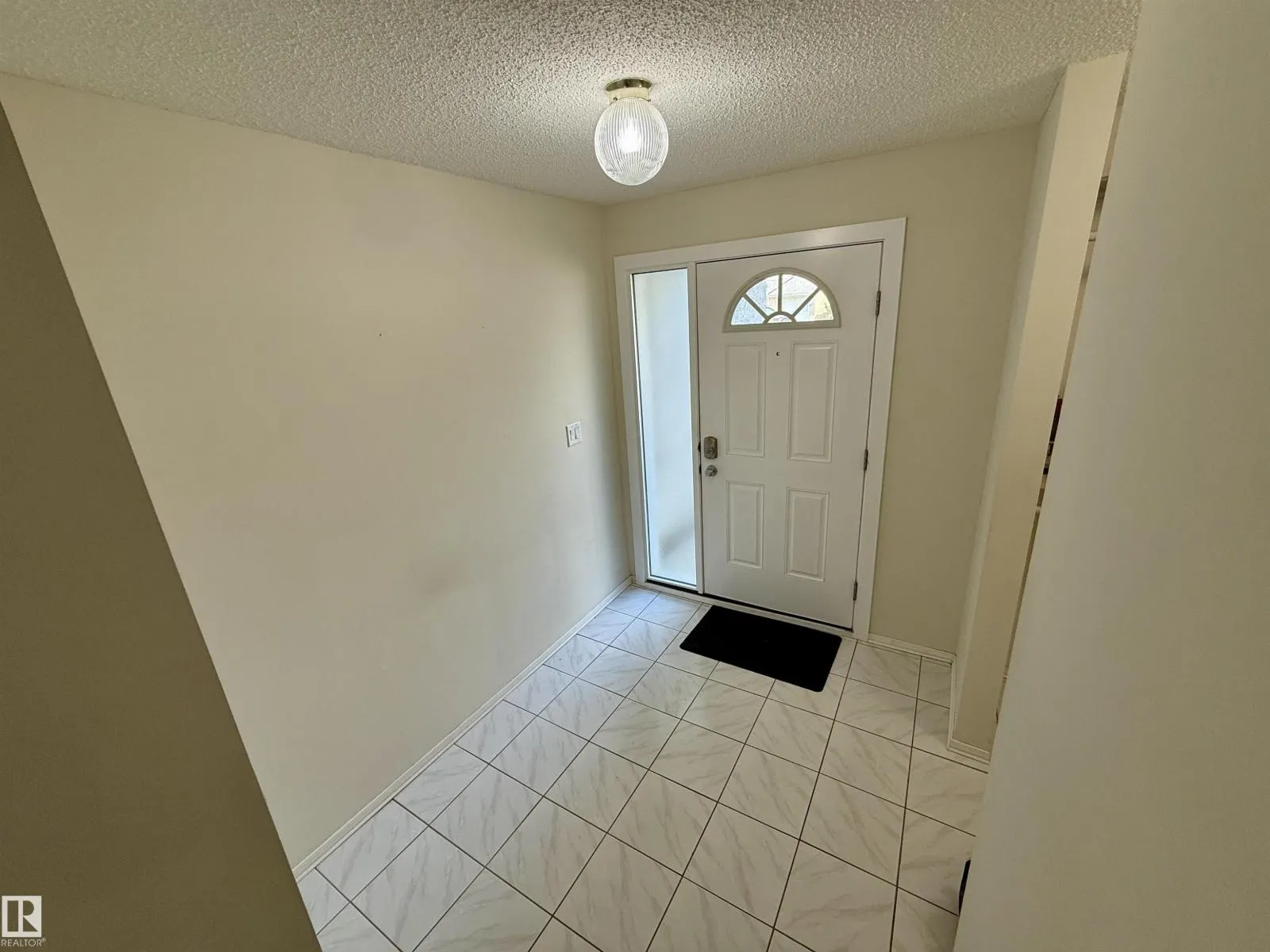 221 CALLINGWOOD PL NW