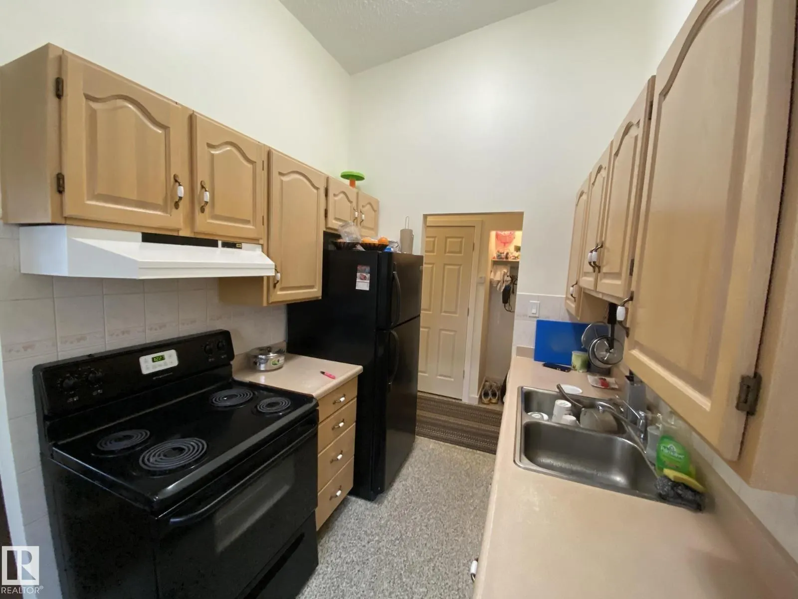 11839 45 ST NW