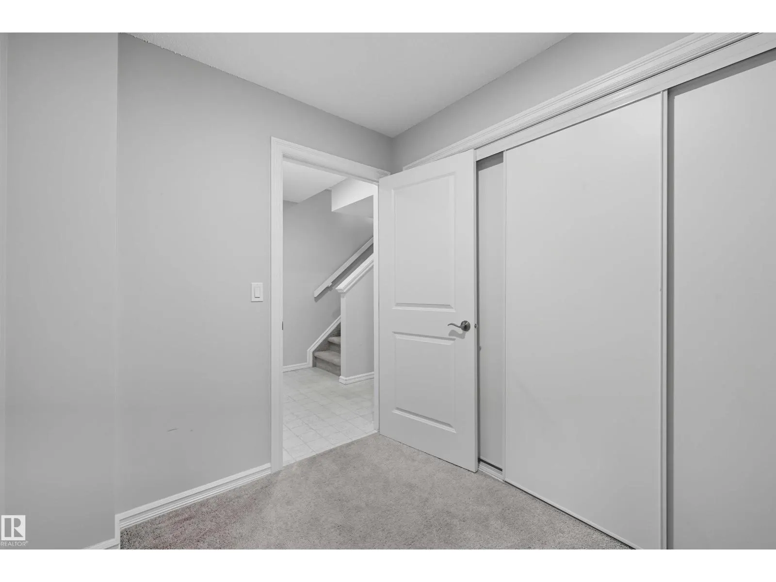 #49 804 WELSH DR SW