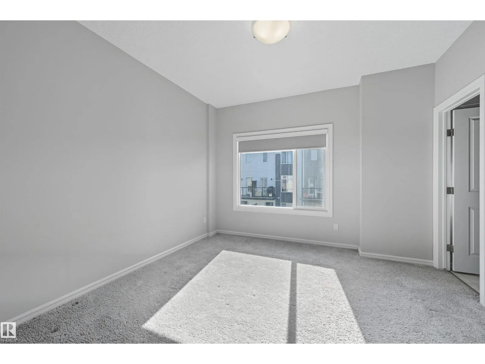 #49 804 WELSH DR SW