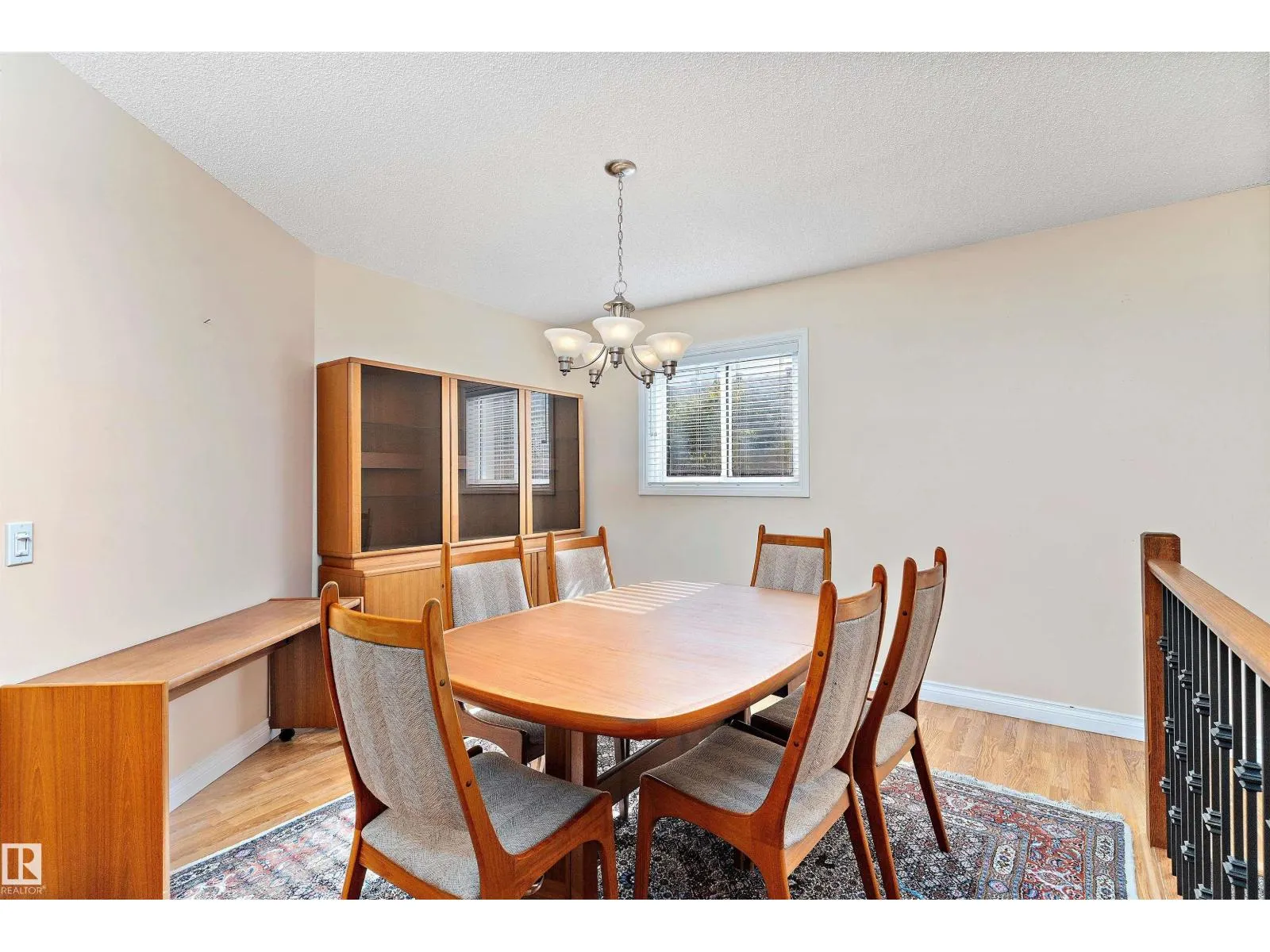 10435 14 AV NW