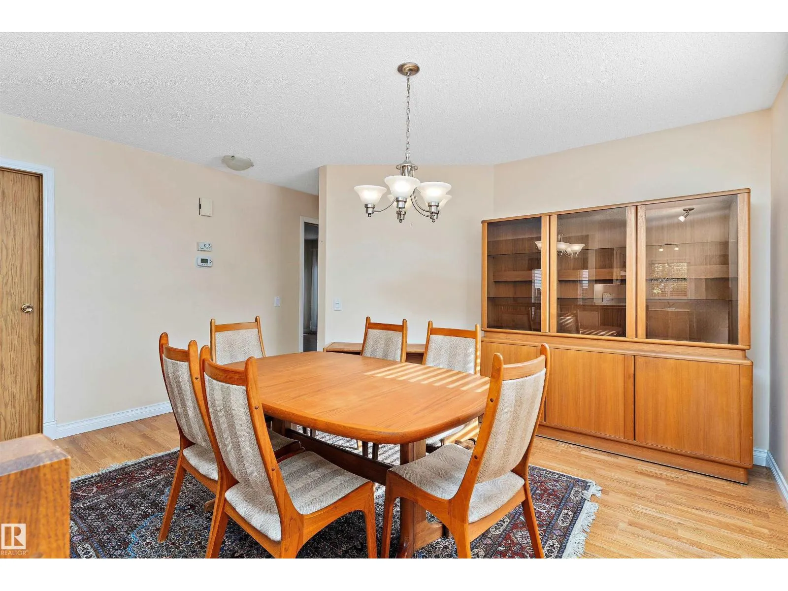 10435 14 AV NW