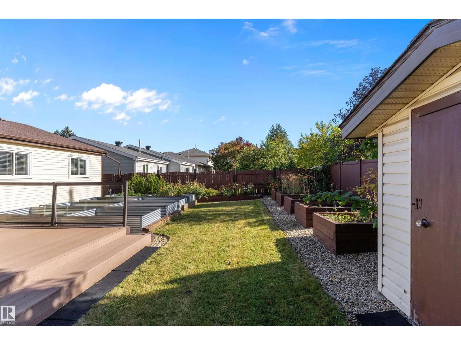 10435 14 AV NW
