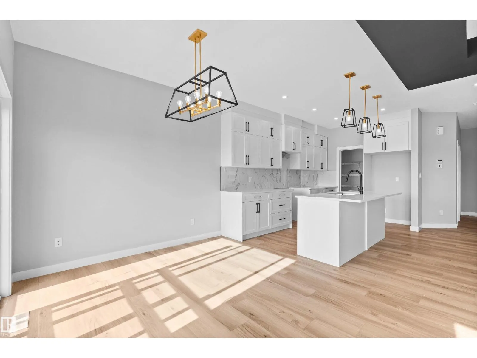 9613 89A ST