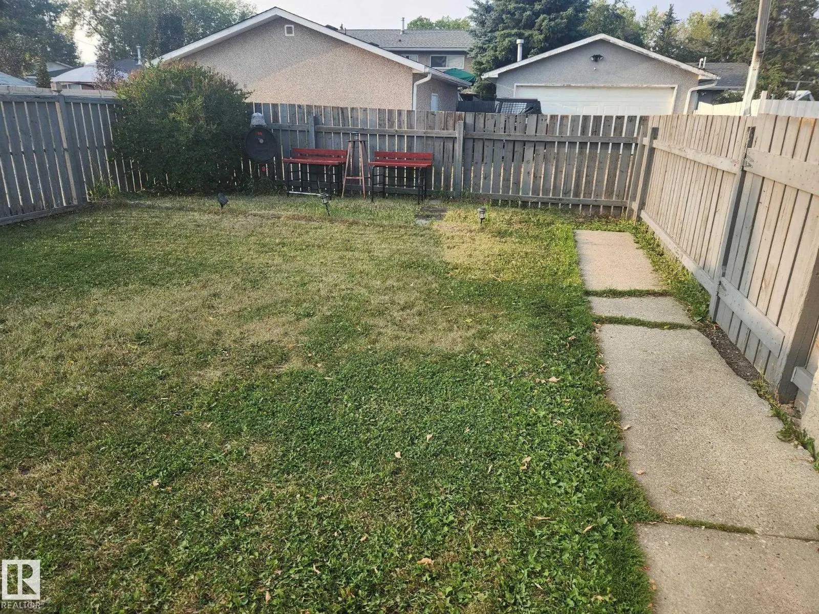 11216 134 AV NW