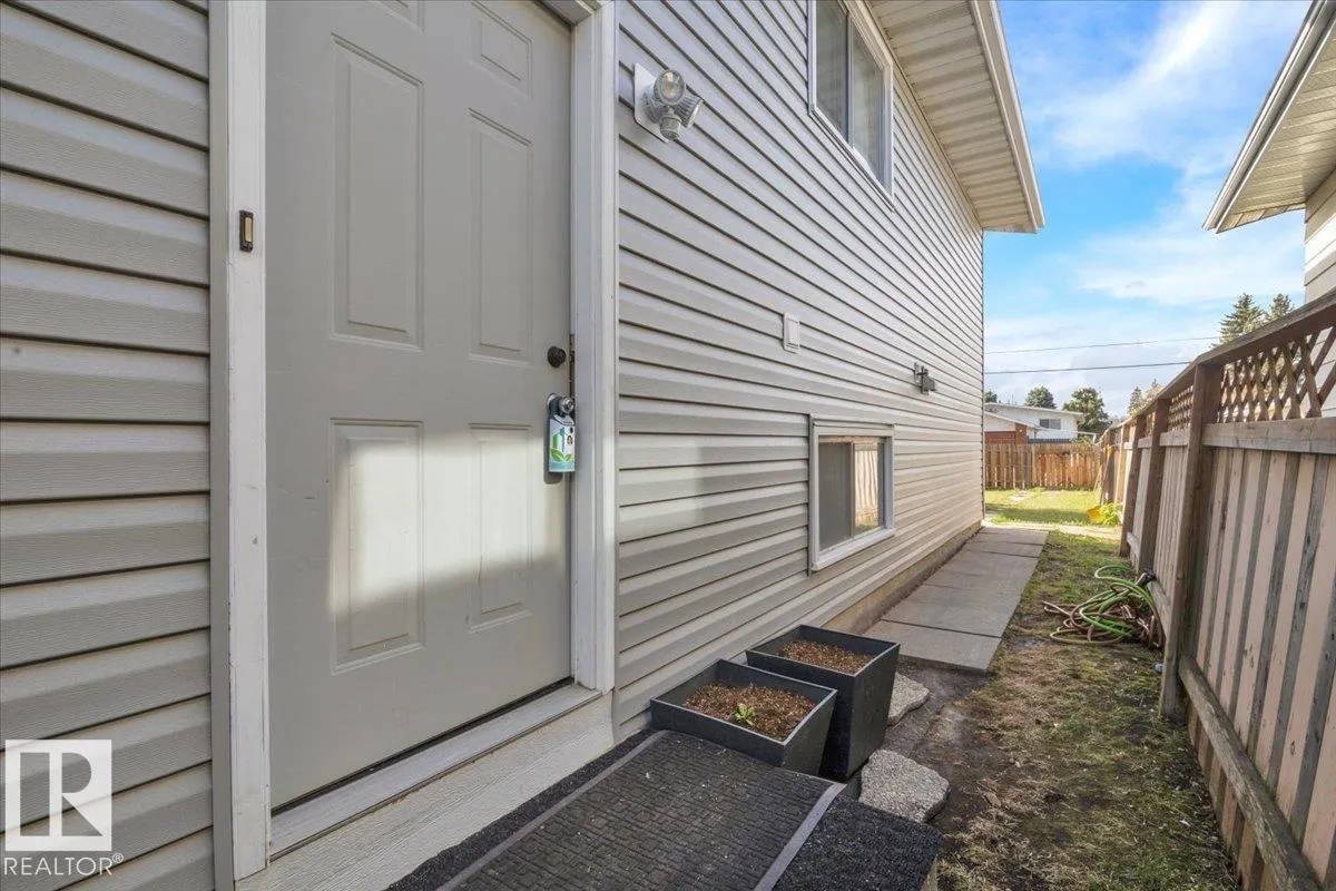 10336 154 ST NW