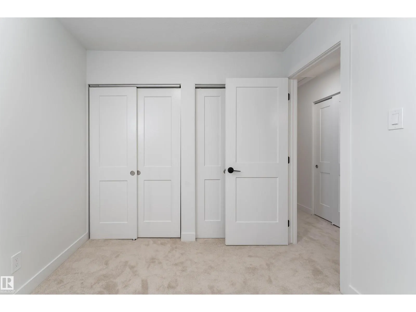 11394 139 AV NW