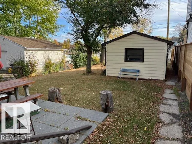 11419 79 AV NW