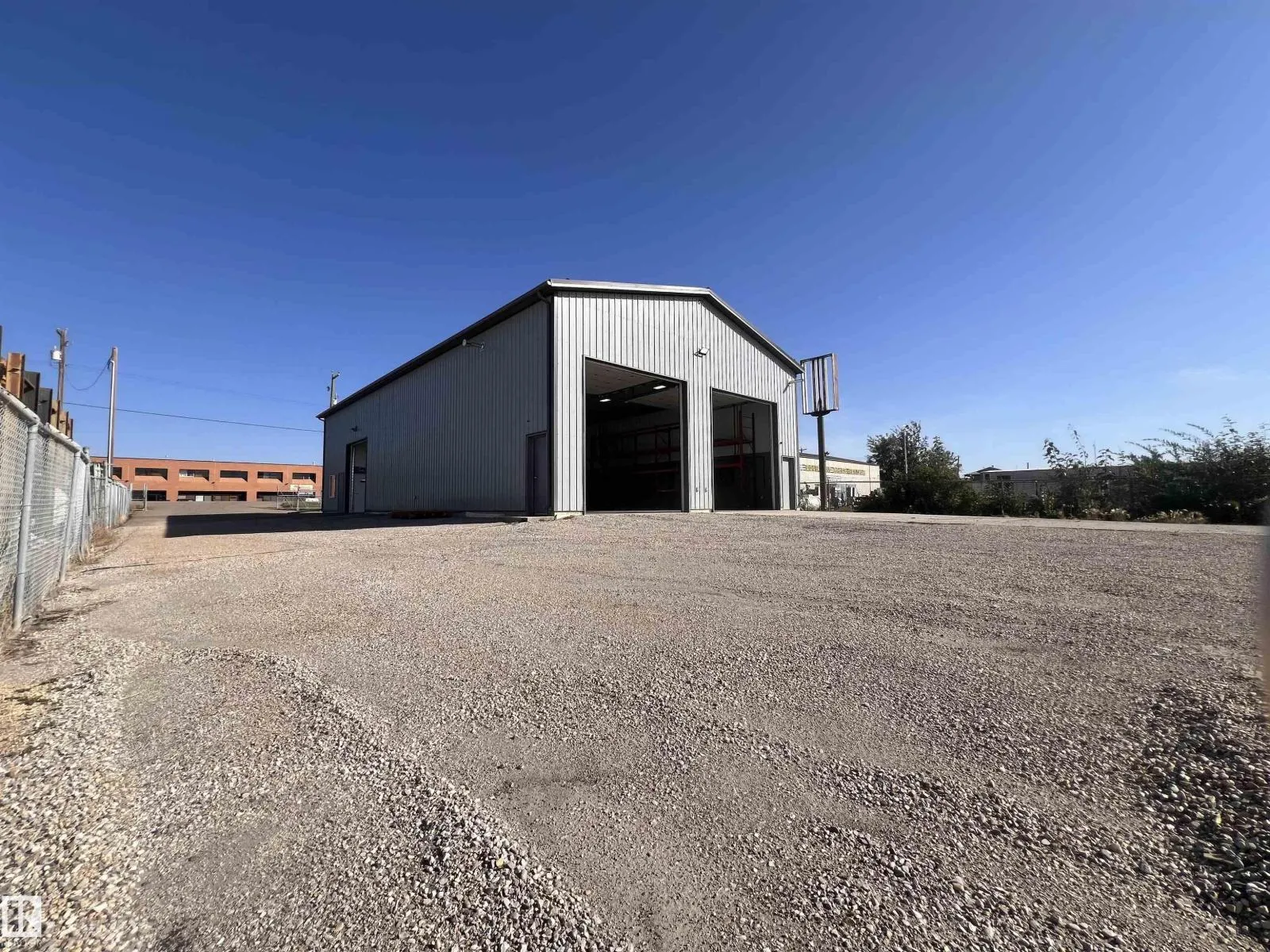 27195 Ellis Road
