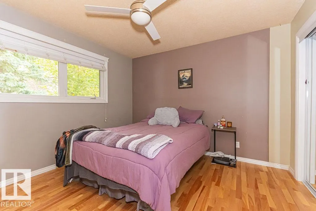1720 89 ST NW