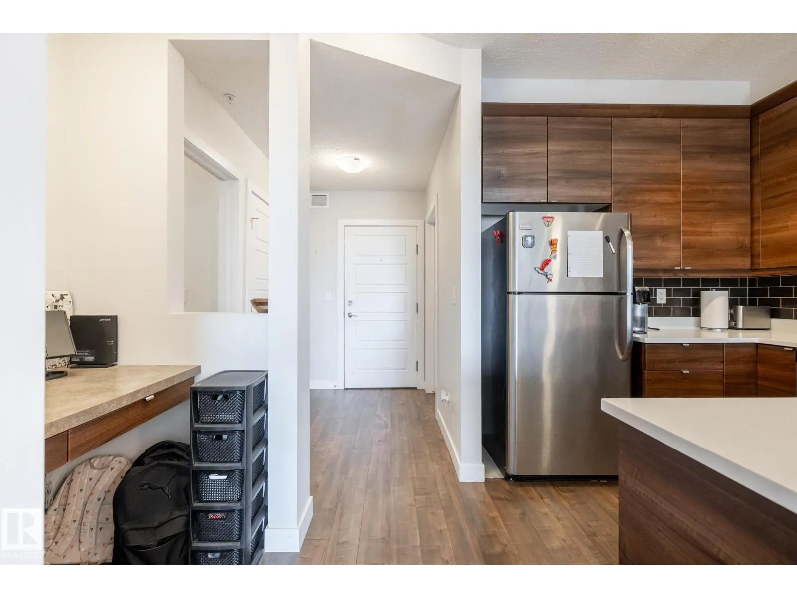 #202 2590 ANDERSON WY SW